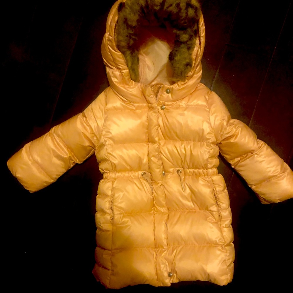 Winter puffer pink Gap coat